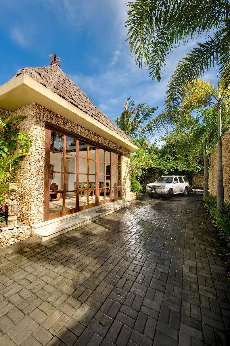 Villa Kubu Seminyak Exterior photo